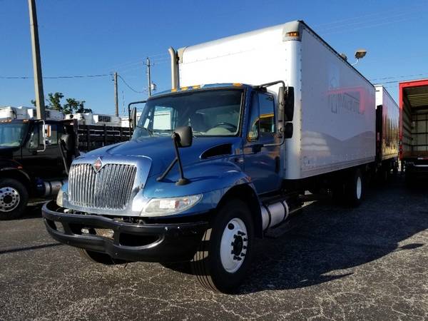 2013 International 4300 24 ft Box Truck/Liftgate for sale in Plant City, FL – photo 11