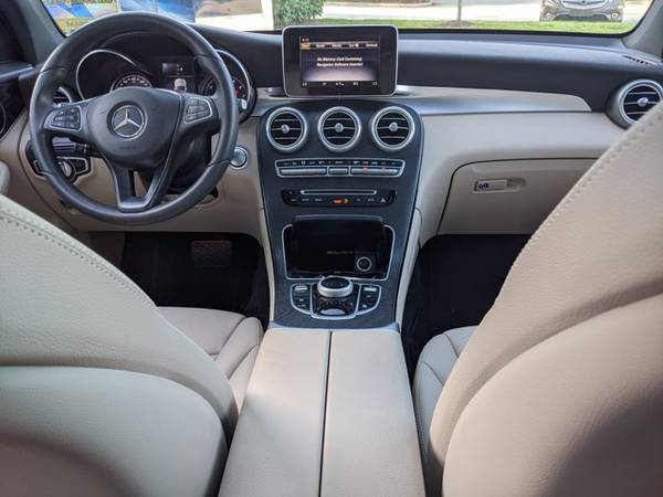2018 Mercedes-Benz GLC GLC 300 SKU: JV069483 SUV - - by for sale in Coconut Creek, FL – photo 17