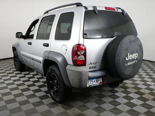2006 Jeep Liberty Sport - - by dealer - vehicle for sale in Inver Grove Heights, MN – photo 6