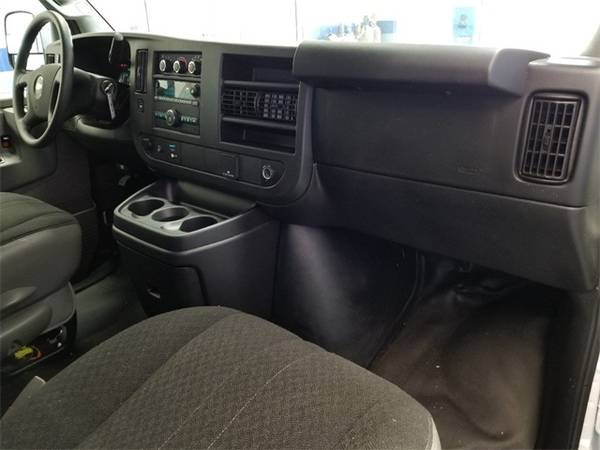 2018 Chevy *Chevrolet* *Express* *2500* Work Van van Summit White for sale in Waterford Township, MI – photo 21