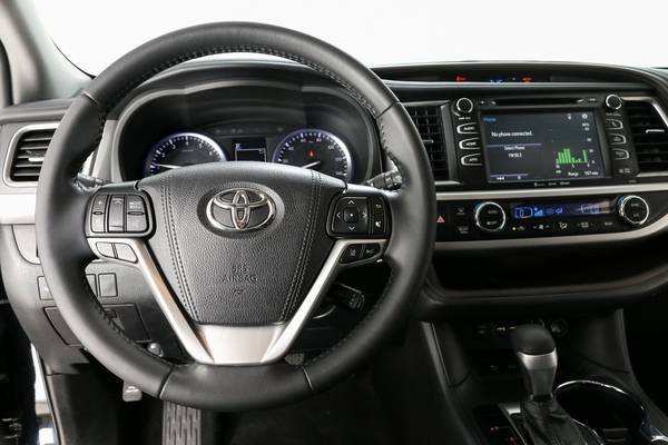 2019 TOYOTA HIGHLANDER XLE V6 AWD!!! LIFETIME WARRANTY, CLEAN... for sale in Knoxville, TN – photo 14