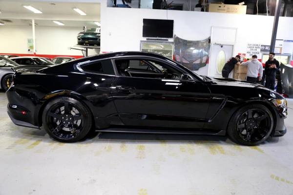 2016 Ford Shelby GT350 Base GUARANTEE APPROVAL! for sale in STATEN ISLAND, NY – photo 5