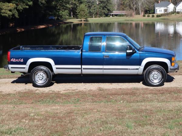 1995 Chevrolet C/K 2500 HD Ext Cab 4WD C6P - cars & trucks - by... for sale in Zebulon, NC – photo 2