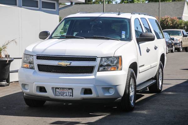 2008 Chevy Chevrolet Suburban LS suv Summit White for sale in Sacramento , CA – photo 3