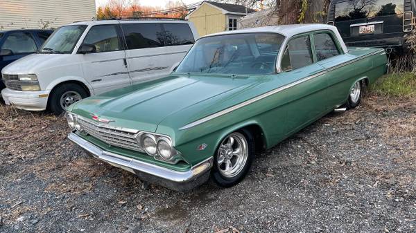 Classic Impala V8 lowrider - cars & trucks - by owner - vehicle... for sale in Silver Spring, District Of Columbia – photo 2