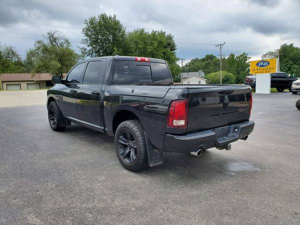 2016 Ram 1500 Crew Cab 4WD Sport Pickup 4D 5 1/2 ft Trades Welcome Fin for sale in Harrisonville, MO – photo 15