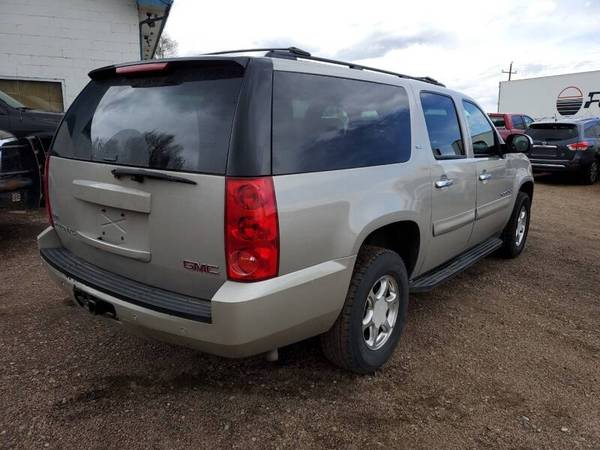 2009 GMC Yukon XL 4x4 - cars & trucks - by dealer - vehicle... for sale in Fort Collins, CO – photo 3