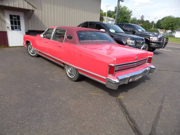 1977 Lincoln Towncar for sale in Bloomer, WI – photo 3