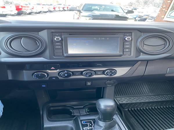 2017 Toyota Tacoma SR5 Access Cab I4 6AT 4WD - - by for sale in Cass Lake, VT – photo 12