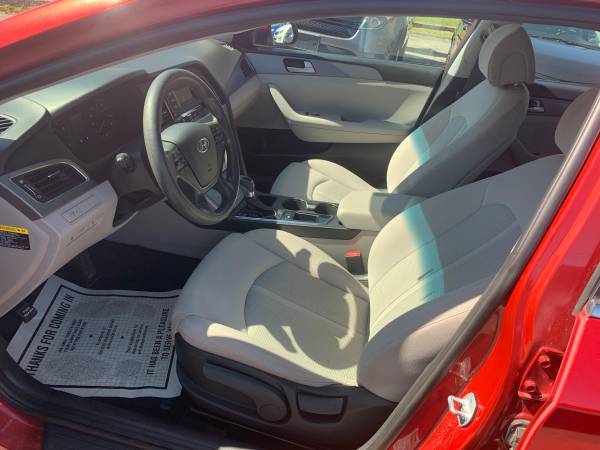 2017 Hyundai Sonata 2.4L SE*Clean Title*Run and Drive Perfect*82K -... for sale in Vinton, VA – photo 10