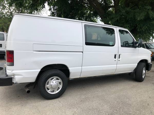 ONE OWNER 2011 Ford Econoline E250 one owner 140 miles Good runner -... for sale in Bridgeview, IL – photo 8