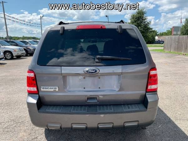 2011 Ford Escape XLT 4dr SUV Call for Steve or Dean - cars & trucks... for sale in Murphysboro, IL – photo 5