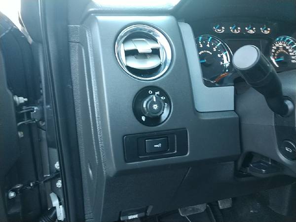 2013 Ford F-150 2WD SuperCrew 139 XLT - - by dealer for sale in Cleveland, SC – photo 18