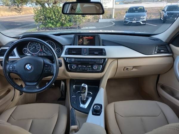 2016 BMW 3-Series 320i - - by dealer - vehicle for sale in Kailua-Kona, HI – photo 12