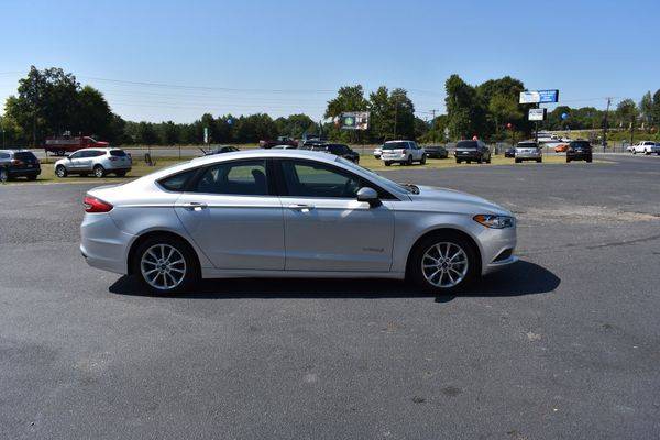 2017 FORD FUSION SE HYBRID SEDAN - EZ FINANCING! FAST APPROVALS! for sale in Greenville, SC – photo 3