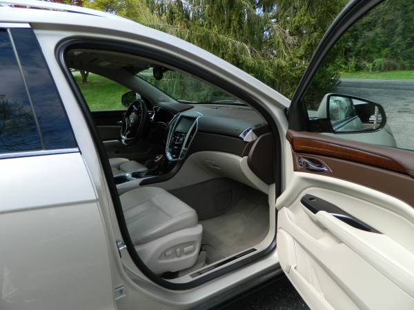 Cadillac SRX for sale in Delta, MD – photo 4