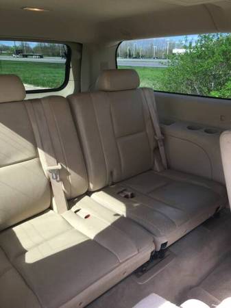 *SALE*2007 CADILLAC ESCALADE ESV*LOW MILES*SHARP* for sale in Troy, MO – photo 11