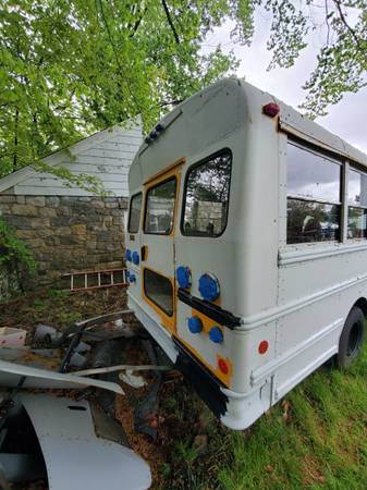 2007 Chevrolet 3500 school bus Price negotiable for sale in Brewster, NY – photo 7