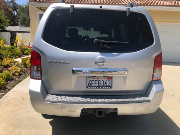 Nissan pathfinder se for sale in El Cajon, CA – photo 4