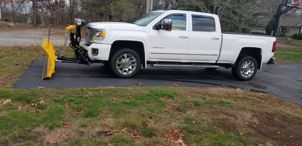 2015 GMC Sierra 2500HD w/Plow - cars & trucks - by owner - vehicle... for sale in Westerly, RI – photo 2