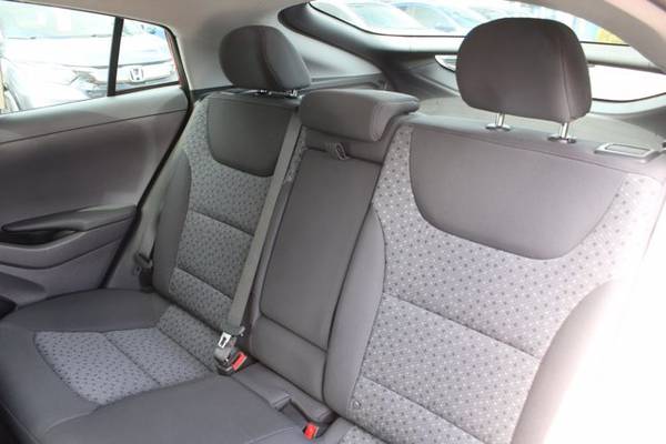 2019 Hyundai Ioniq Hybrid SEL SKU: KU113280 Hatchback for sale in Renton, WA – photo 16