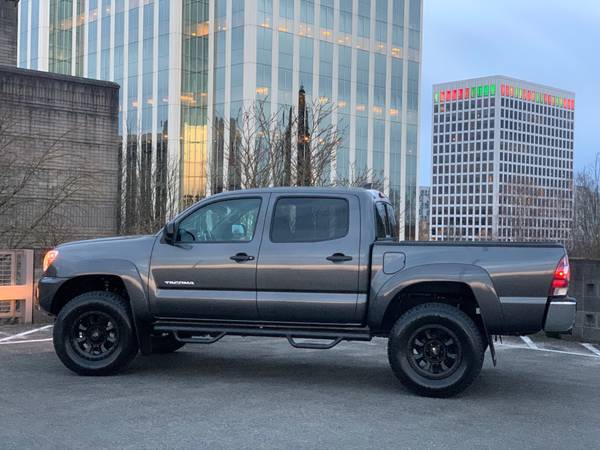 2014 TOYOTA TACOMA | Wheels Tires Leveling Kit Side Steps | 1-Owner... for sale in Portland, OR – photo 3