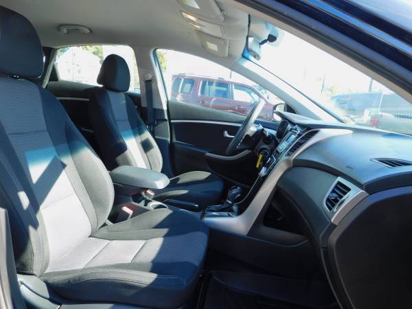 2015 Hyundai Elantra GT Base 4dr Hatchback (stk#5371) for sale in Edison, NJ – photo 15