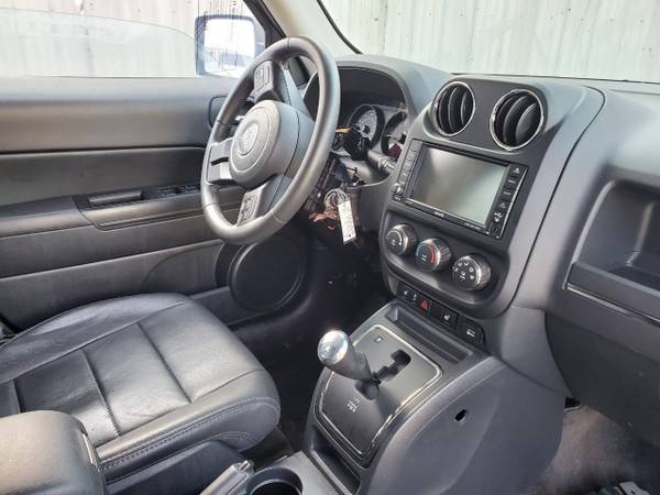2015 Jeep Patriot 4WD High Altitude Edition - - by for sale in Darlington, PA – photo 9