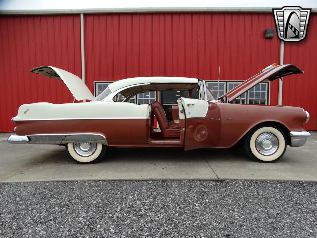 1955 Pontiac Star Chief for sale in O'Fallon, IL – photo 13
