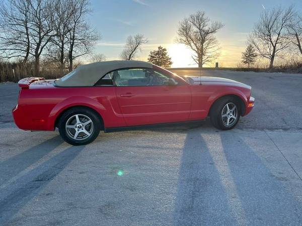 2006 Ford Mustang - Financing Available! - cars & trucks - by dealer... for sale in Junction City, OK – photo 12
