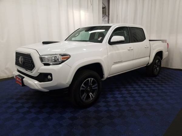 2019 Toyota Tacoma 4WD TRD Sport - cars & trucks - by dealer -... for sale in Greeley, CO – photo 8
