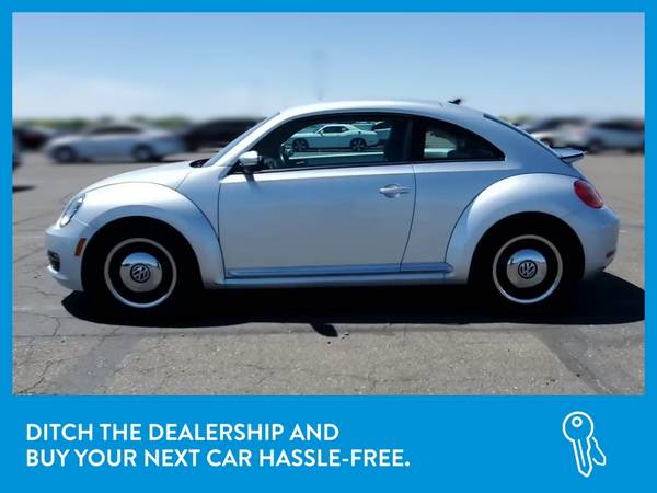 2016 VW Volkswagen Beetle 1 8T SE Hatchback 2D hatchback Silver for sale in Fort Worth, TX – photo 4