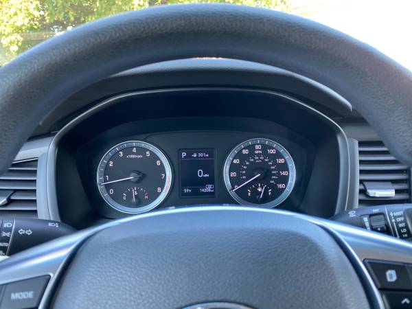 2018 HYUNDAI SONATA SE 1OWNER APPLE CARPLAY LOW MILAGE BLIND SPOT... for sale in Winchester, VA – photo 12