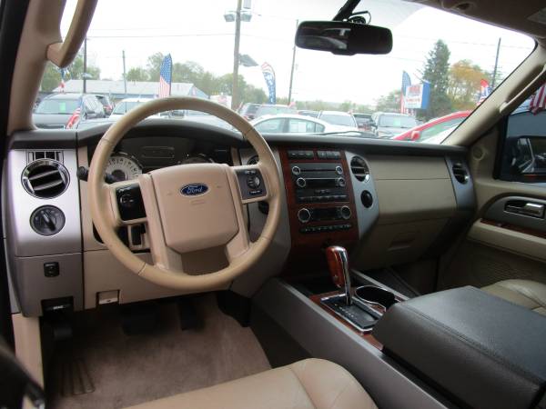 2010 FORD EXPEDITION...3 rows...(warranty) for sale in Maple Shade, NJ – photo 8