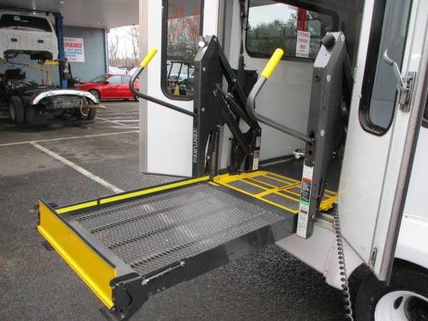 2014 Ford Econoline E350 ** 14 PASSENGER ** WHEEL CHAIR, HANDICAPPED... for sale in south amboy, ME – photo 24