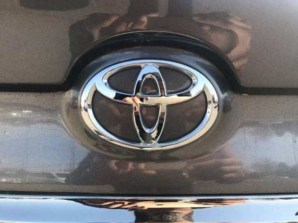 2017 Toyota Camry - - by dealer - vehicle automotive for sale in south amboy, NJ – photo 5