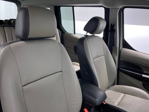 2014 Ford Transit Connect Passenger XLT Van 4D van Gold - FINANCE -... for sale in Washington, District Of Columbia – photo 18