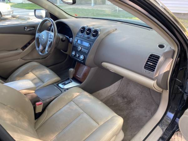 Nissan Altima 2008 2.5 SL - cars & trucks - by owner - vehicle... for sale in Omaha, NE – photo 3