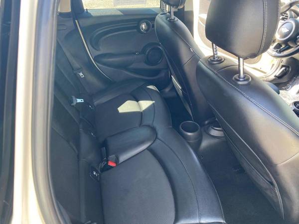 2015 MINI Hardtop 4 Door Cooper 4dr Hatchback - Low monthly and... for sale in Winter Garden, FL – photo 23