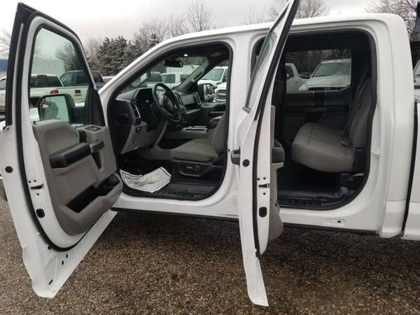 2016 Ford F150 SuperCrew Cab - Financing Available! for sale in Grayslake, IN – photo 14