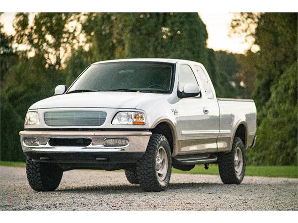 1998 FORD F150 XLT EXTENDED CAB 4X4* CLEAN* NC OWNED* NEW TIRES* -... for sale in High Point, NC – photo 2