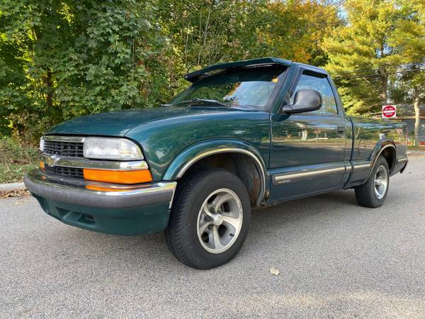 1998 Chevrolet S10 for sale in Brooklyn, CT – photo 2