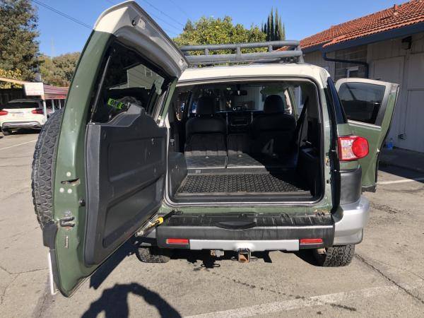 2010 TOYOTA FJ CRUISER 4X4 * ONE OWNER / FINANCE AVAILABLE * - cars... for sale in Martinez, CA – photo 19