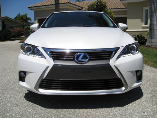 2015 LEXUS CT200h HYBRID with 13, 894 Miles Loaded Clean 43 MPG! for sale in Punta Gorda, FL – photo 4