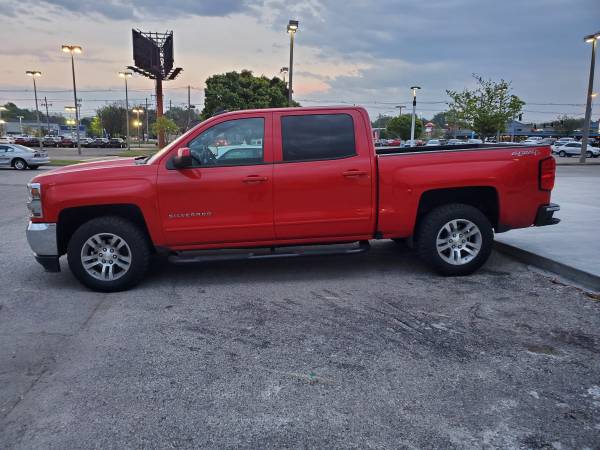 2017 Chevrolet Silverado LT Crew 4x4 - - by dealer for sale in Other, KY – photo 2