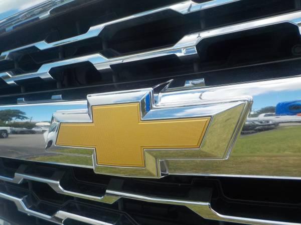 2017 Chevrolet Silverado 1500 LTZ CREW CAB 4X4, LEATHER,... for sale in Virginia Beach, VA – photo 9
