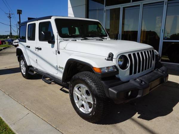 2018 Jeep Wrangler Unlimited Sport S 4WD hatchback Bright White -... for sale in Baton Rouge , LA – photo 2