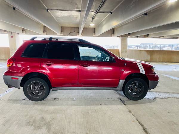 2004 Mitsubishi outlander suv - cars & trucks - by owner - vehicle... for sale in Bayonne, NJ – photo 6
