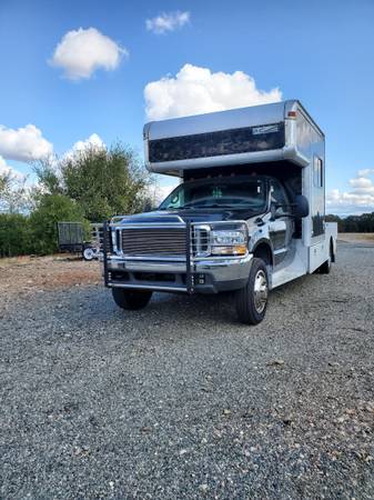 Ford F550 7 3 Low Miles, Big Sleeper, Lariat, Long Haul - cars & for sale in Red Bluff, OR – photo 2