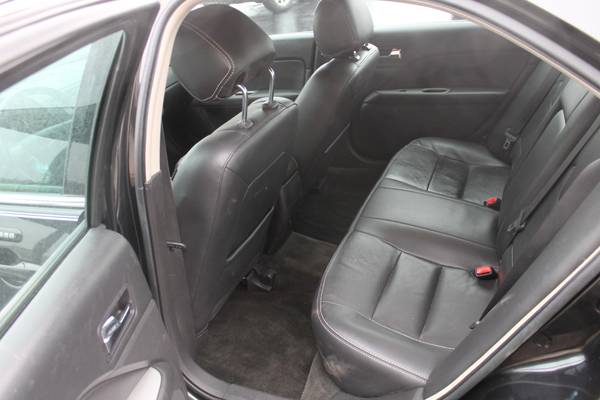 2012 FORD FUSION SEL - cars & trucks - by dealer - vehicle... for sale in Ridgeville, IN – photo 9
